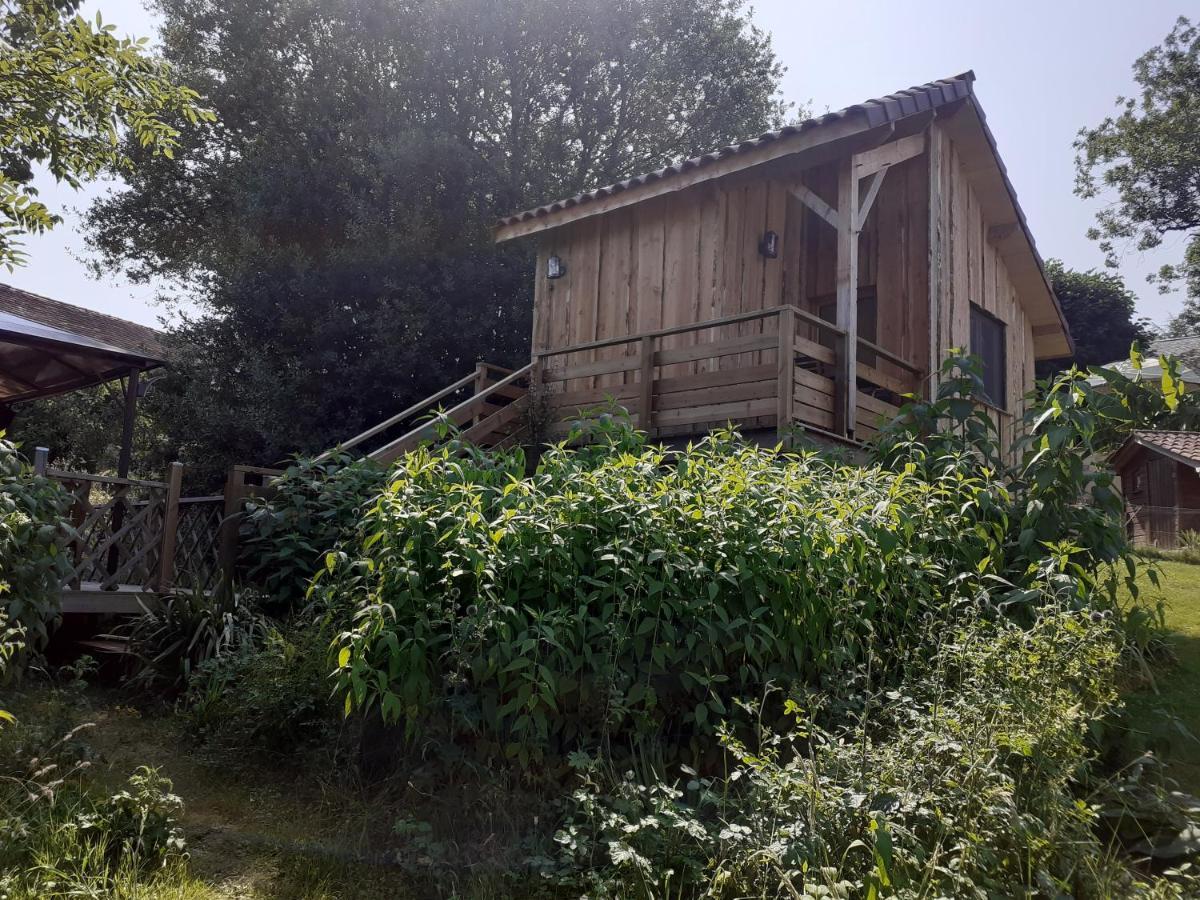 Les Mandarins Bed & Breakfast Baladou Exterior photo
